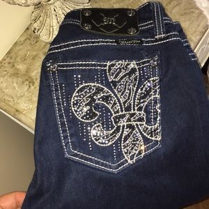 SOLD - on an individual listing ✅👍🏼